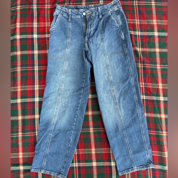 Old Navy Denim - Old Navy Relaxed Fit Light Blue Jeans
